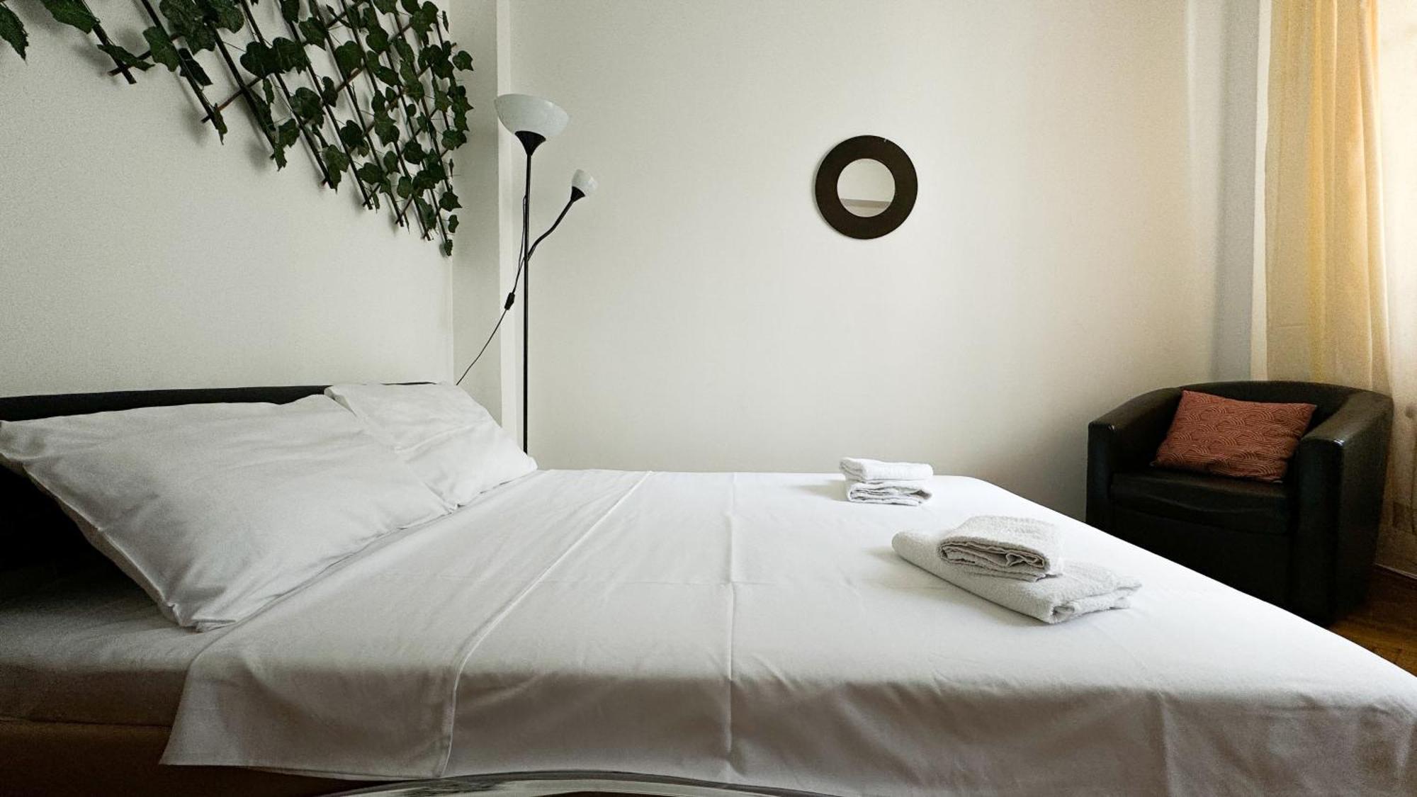 Victoria Avenue Apartments Bukarest Kültér fotó